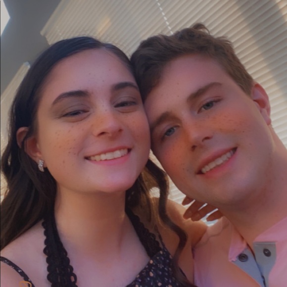 Meet your Posher, Rachael - Picture 1 of 1